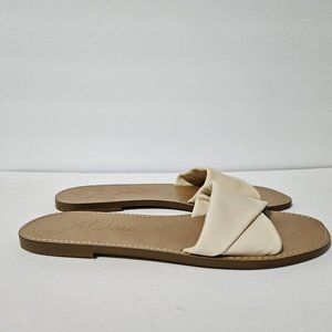 JCrew Womens Size 10 Twisted Leather Palest Peach Flat Sandal Made In Italy